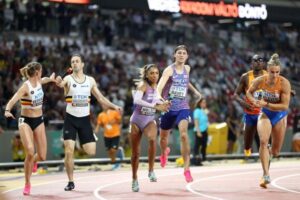 World Athletics Relays: Julian Forte injury in 4x100m for Jamaica – BBC