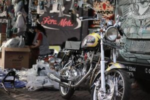 Watch CBS Sports HQ Live for Free: Get the Latest News and Updates Now!