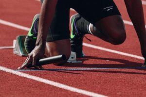 GB Secures Mixed 4x400m Bronze as Five Teams Qualify for World Championships