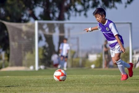 What’s the Ideal Age to Get Kids Started in Sports?